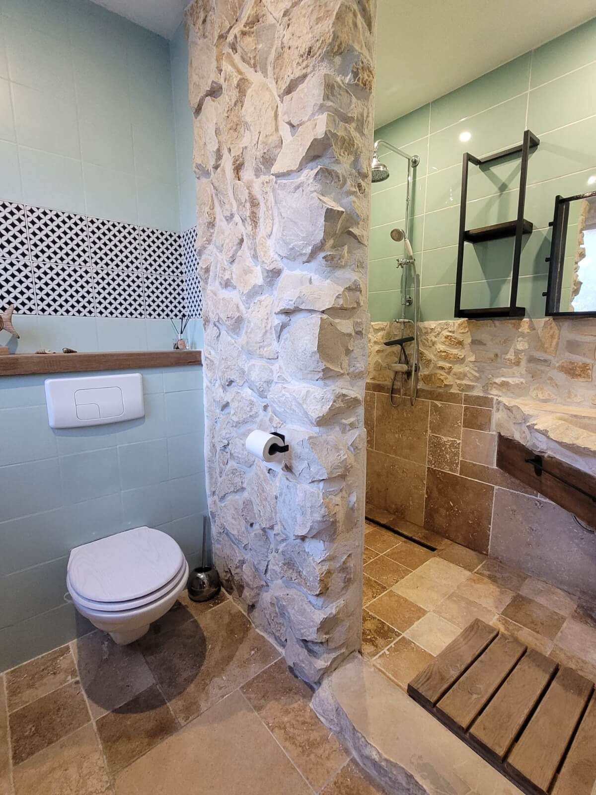 Salle de bain privative de L’Estive
